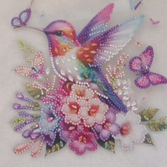 Rhinestone hummingbird wall decor - Picture 2 of 2